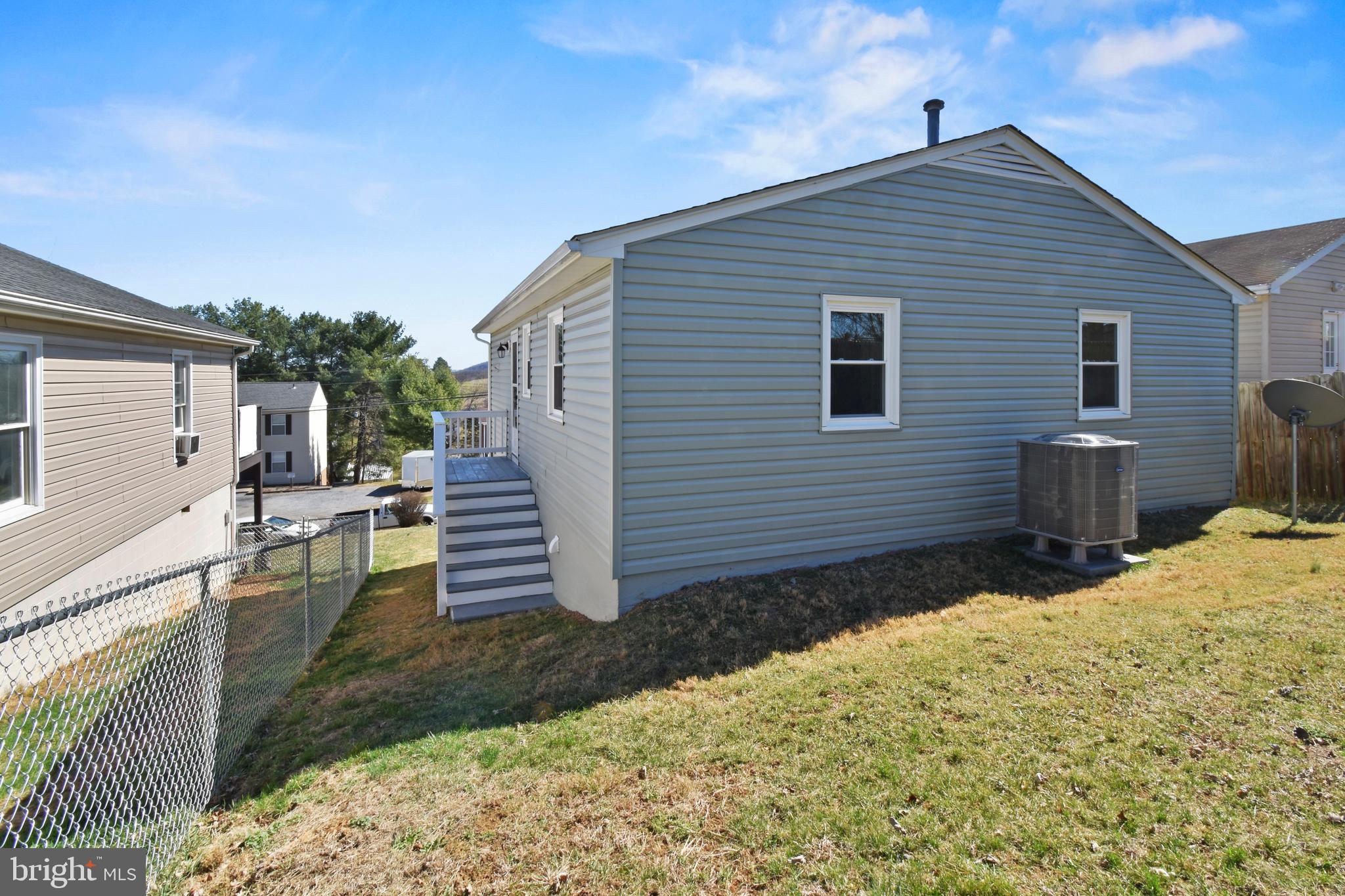 620 B Street Staunton, VA 24401 - Photo 25 of 26 a view of a house with a yard