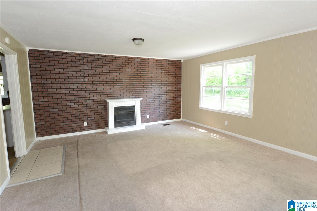 2525 3rd Street Northeast Center Point, AL 35215 - Photo 5 of 27