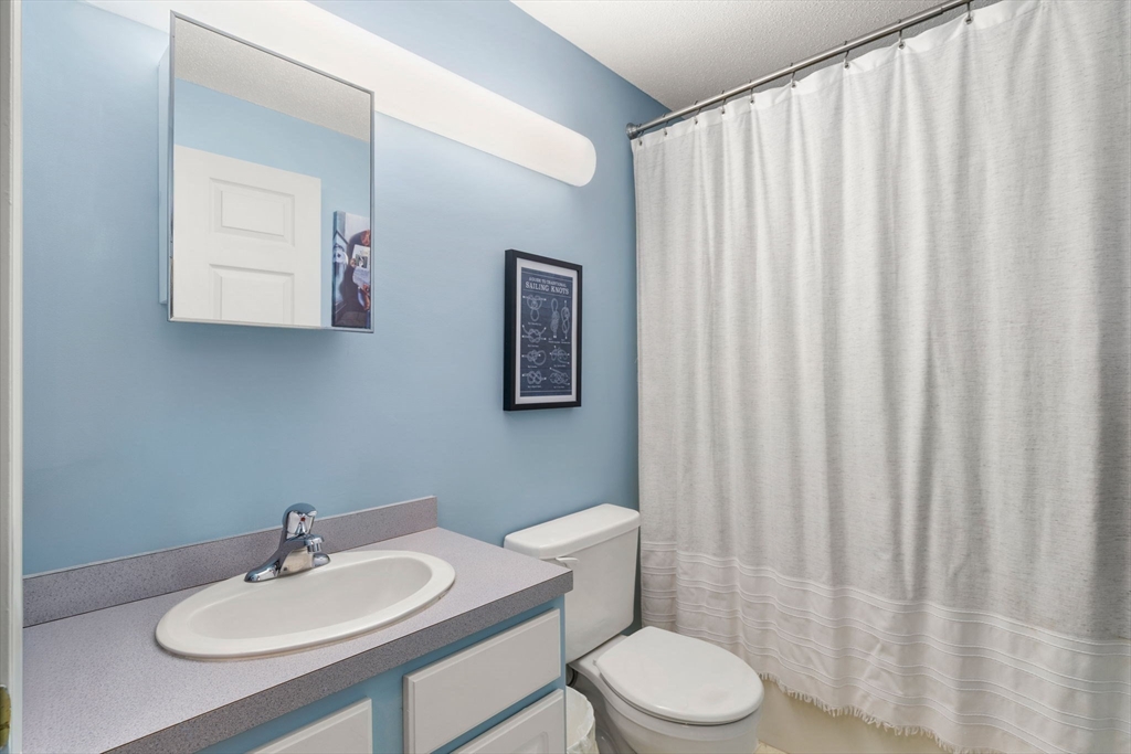 2 Ocean Avenue, Unit 1M Gloucester, MA 01930 - Photo 15 of 36