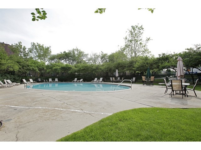 1401 East 55th Street, Unit 602N Chicago, IL 60615 - Photo 10 of 10