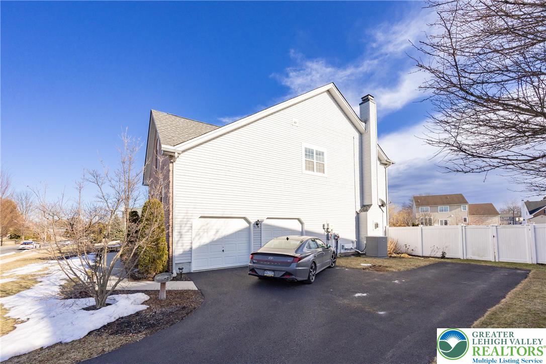 7266 Cedar Road Lower Macungie Township, PA 18062 - Photo 41 of 48