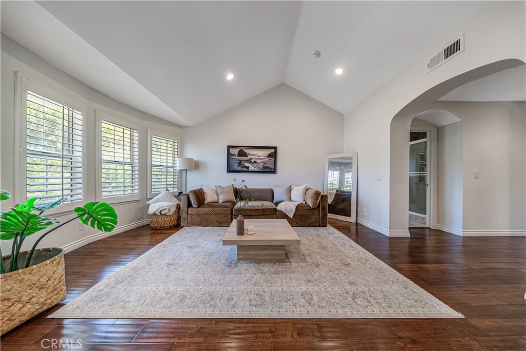 18741 Hillsboro Road Porter Ranch, CA 91326 - Photo 27 of 54