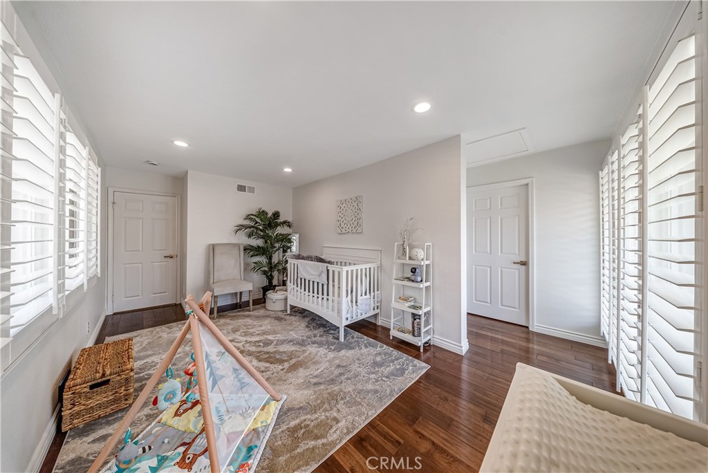 18741 Hillsboro Road Porter Ranch, CA 91326 - Photo 39 of 54