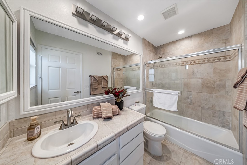 18741 Hillsboro Road Porter Ranch, CA 91326 - Photo 44 of 54