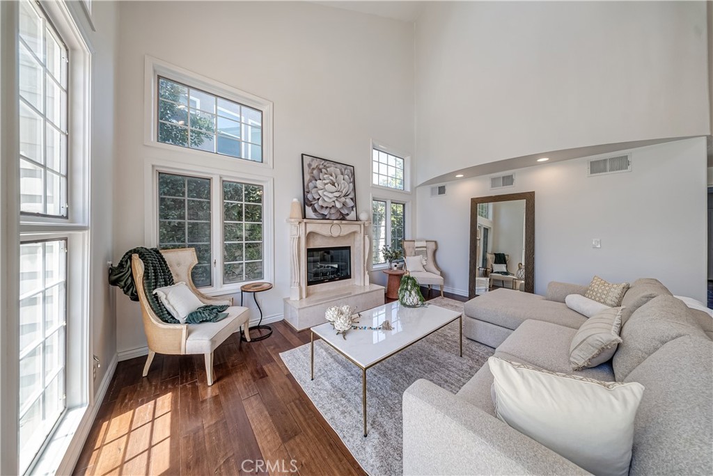 18741 Hillsboro Road Porter Ranch, CA 91326 - Photo 6 of 54