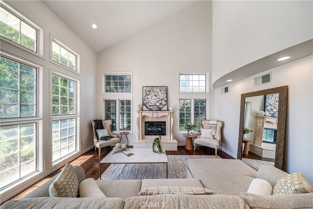 18741 Hillsboro Road Porter Ranch, CA 91326 - Photo 7 of 54