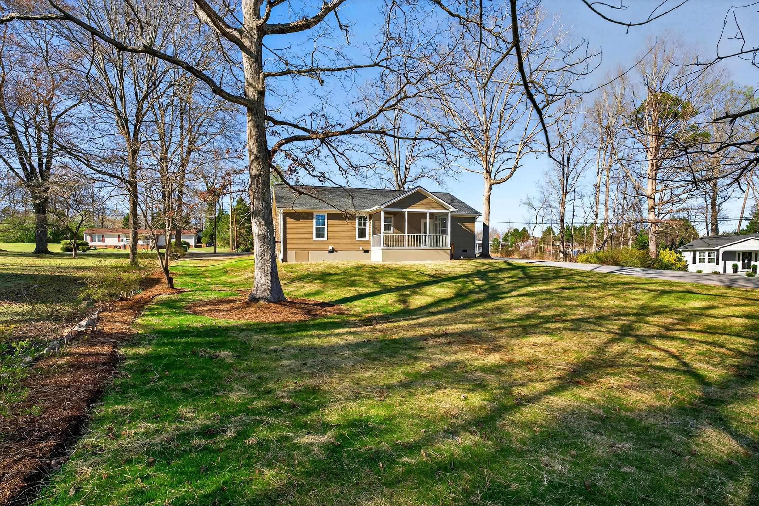 224 Boyce Street Landrum, SC 29356 - Photo 32 of 39