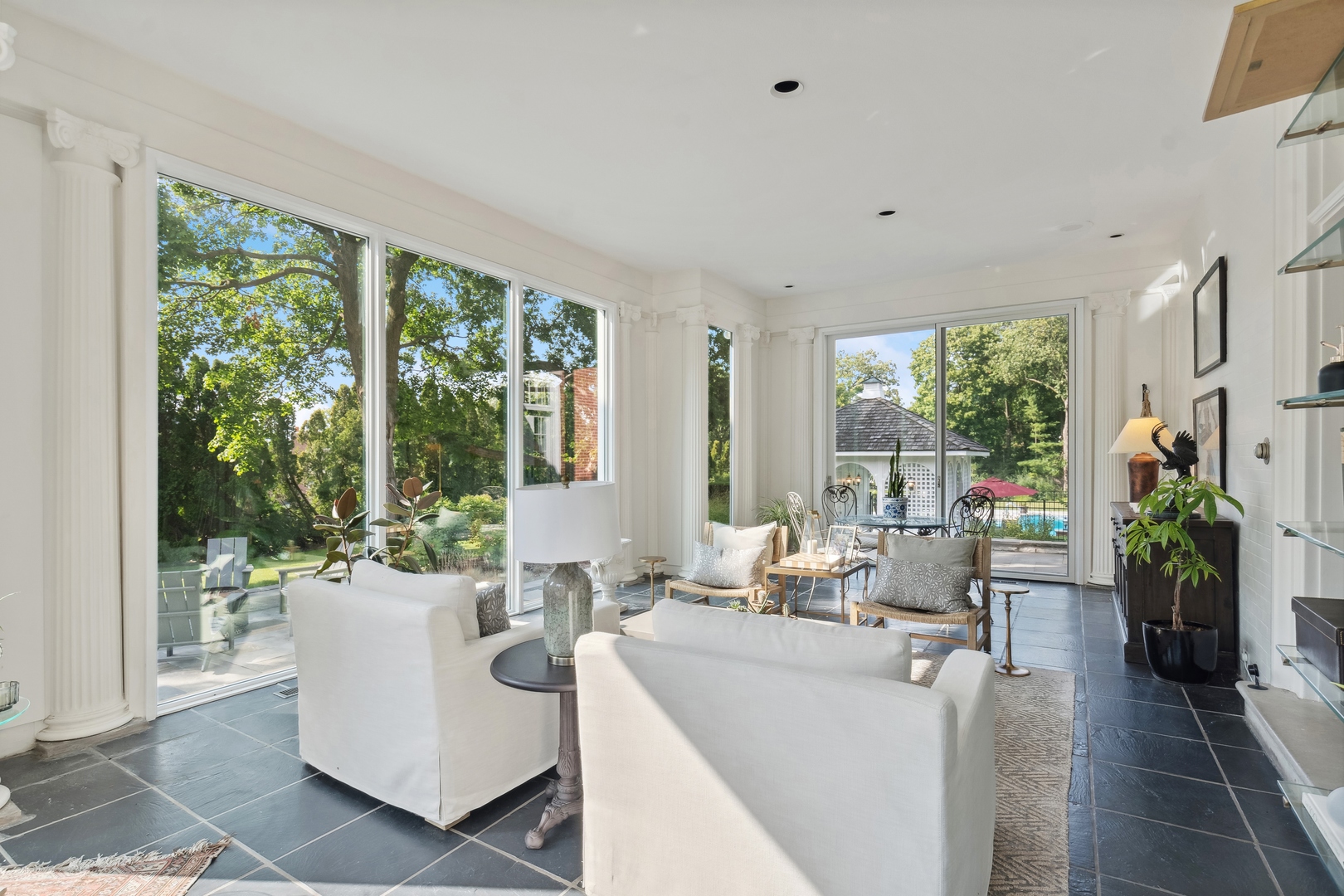 100 Pembroke Drive Lake Forest, IL 60045 - Photo 4 of 56 a living room with furniture and a large window