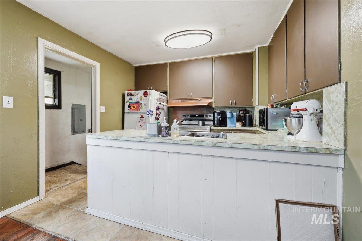 1060 F Street West Vale, OR 97918 - Photo 12 of 37