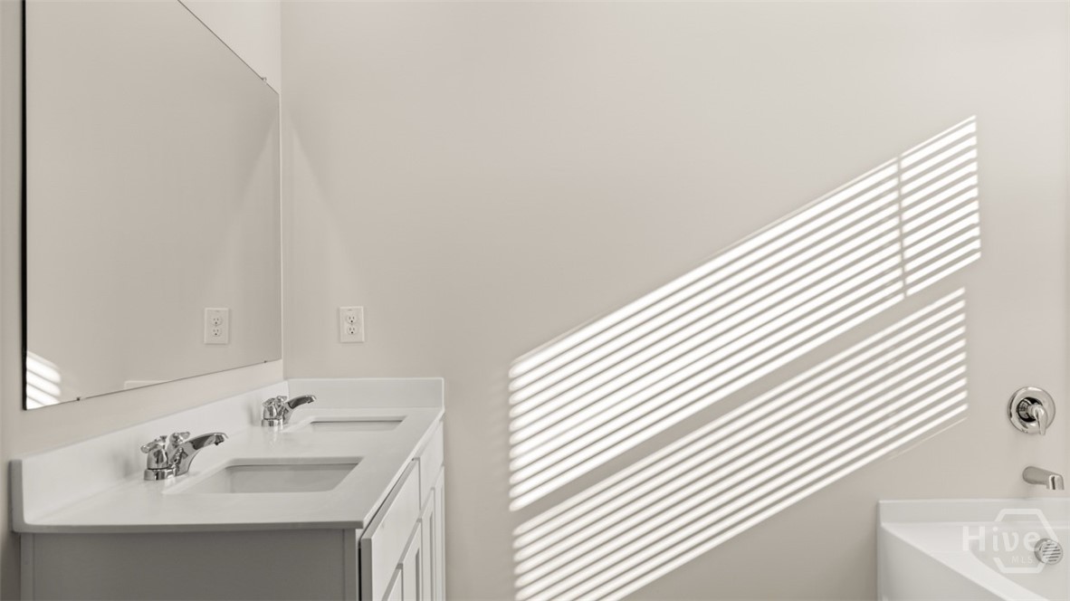 390 Abbott Road Statham, GA 30666 - Photo 17 of 52