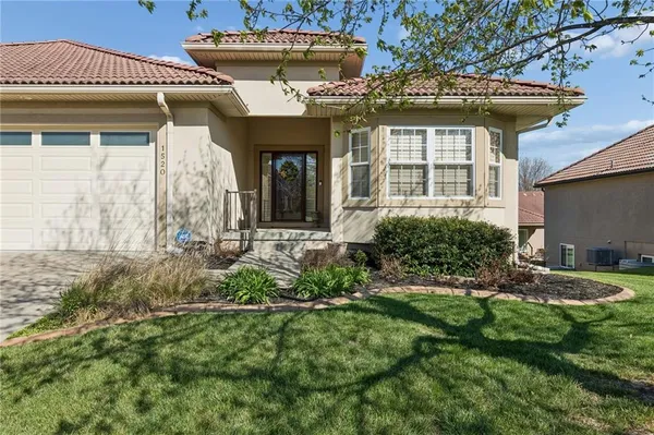 $480,000 | 1520 Southwest Antiquity Drive, Lee's Summit, MO 64081