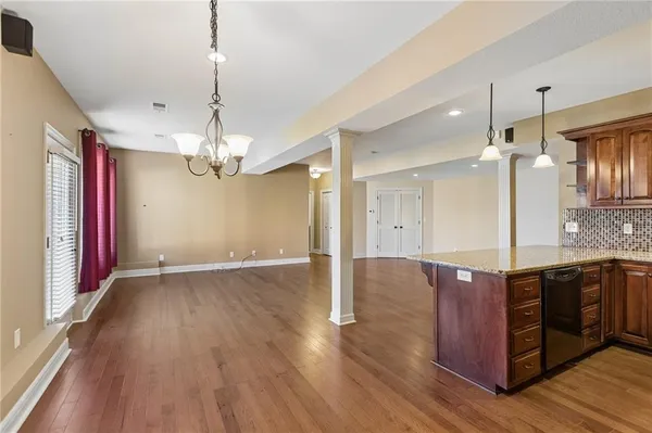 $450,000 | 1520 Southwest Antiquity Drive, Lee's Summit, MO 64081