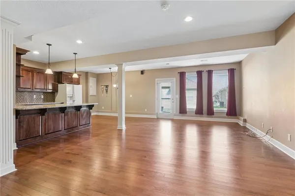 $450,000 | 1520 Southwest Antiquity Drive, Lee's Summit, MO 64081