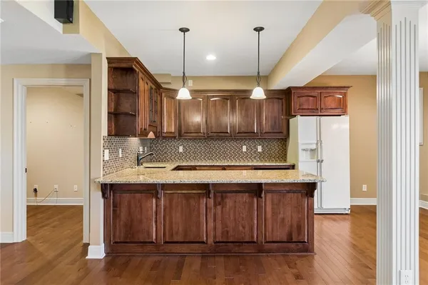 $450,000 | 1520 Southwest Antiquity Drive, Lee's Summit, MO 64081