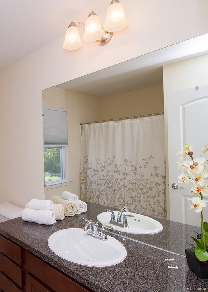 3698 Connors Drive Rochester, MI 48307 - Photo 45 of 70 C:\Users\prudential\Pictures\Connors Drive - 3698\bathroom1.jpg