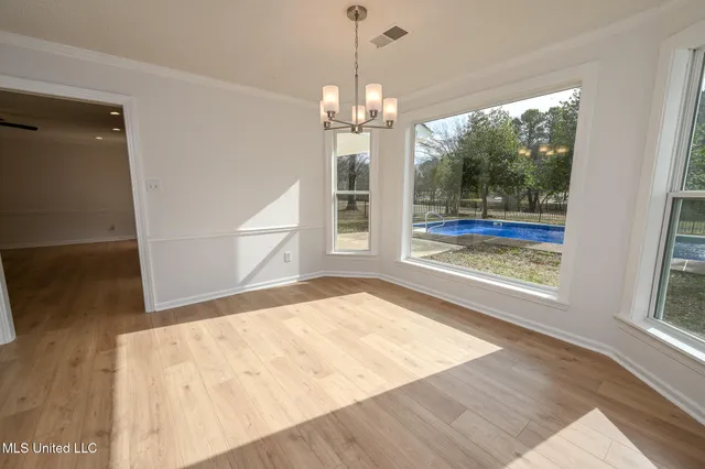 $619,900 | 4707 Douglas Drive, Olive Branch, MS 38654