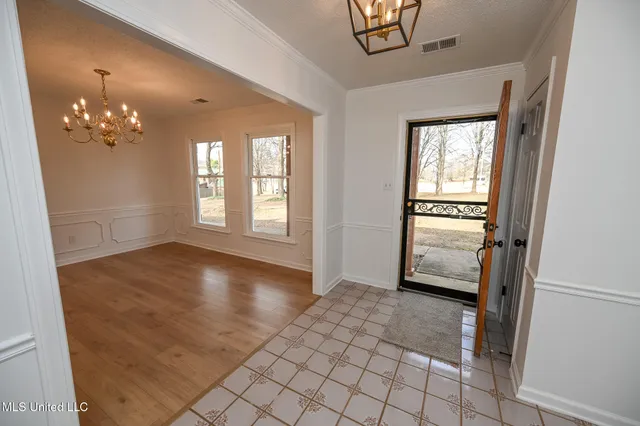 $619,900 | 4707 Douglas Drive, Olive Branch, MS 38654
