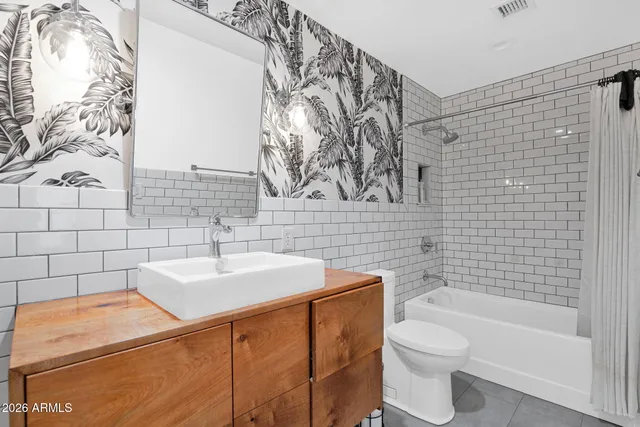 $575,000 | 6369 West Matilda Lane, Glendale, AZ 85308