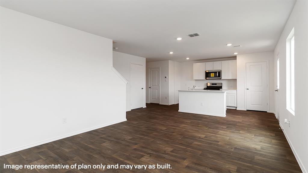 1809 Teton River Drive Blue Ridge, TX 75424 - Photo 12 of 24 a view of kitchen with wooden floor