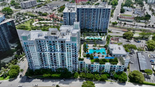 $3,300 | 300 South Australian Avenue, Unit 919, West Palm Beach, FL 33401