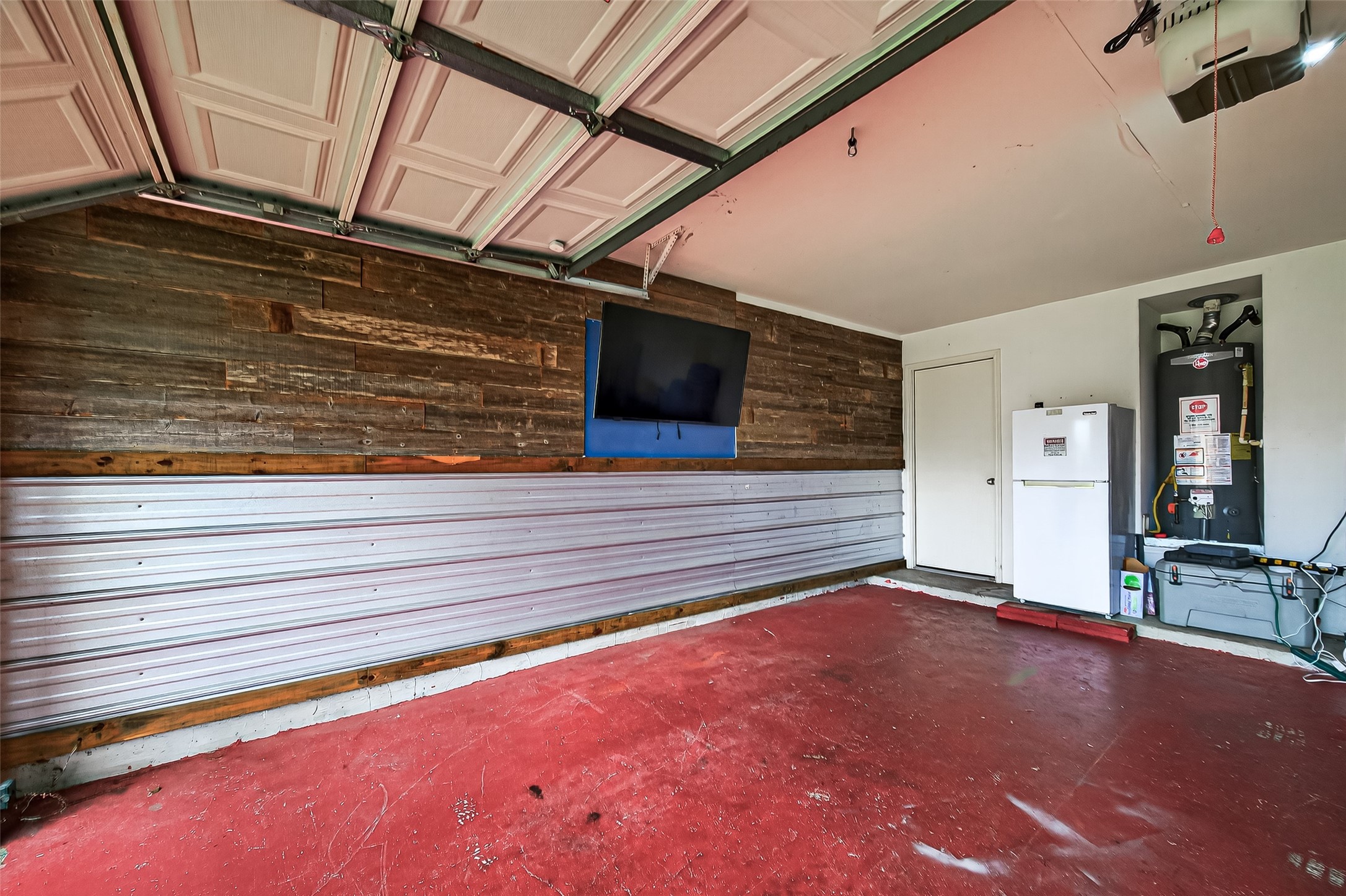 919 Wild Cotton Road Rosenberg, TX 77471 - Photo 19 of 21 a view of empty room with wooden floor
