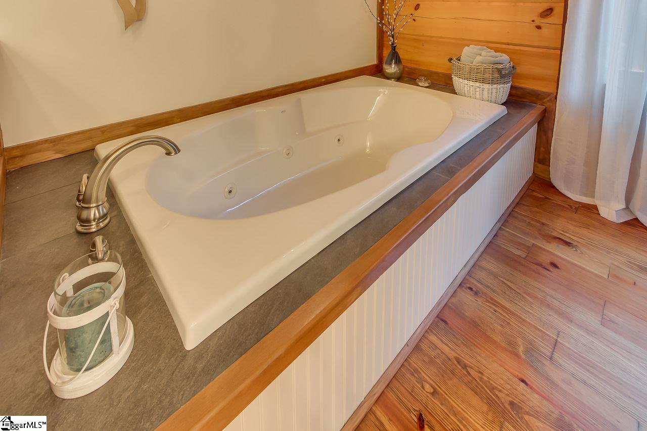 146 Morton Road Simpsonville, SC 29681 - Photo 21 of 36 Gallery Image 21