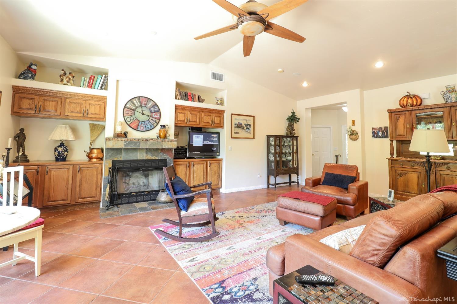 30554 Fox Ridge Court Tehachapi, CA 93561 - Photo 28 of 75 Gallery Image 28