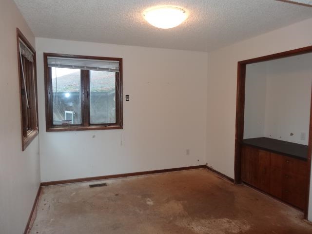 3403 West Smythe Road Cheney, WA 99004 - Photo 10 of 20