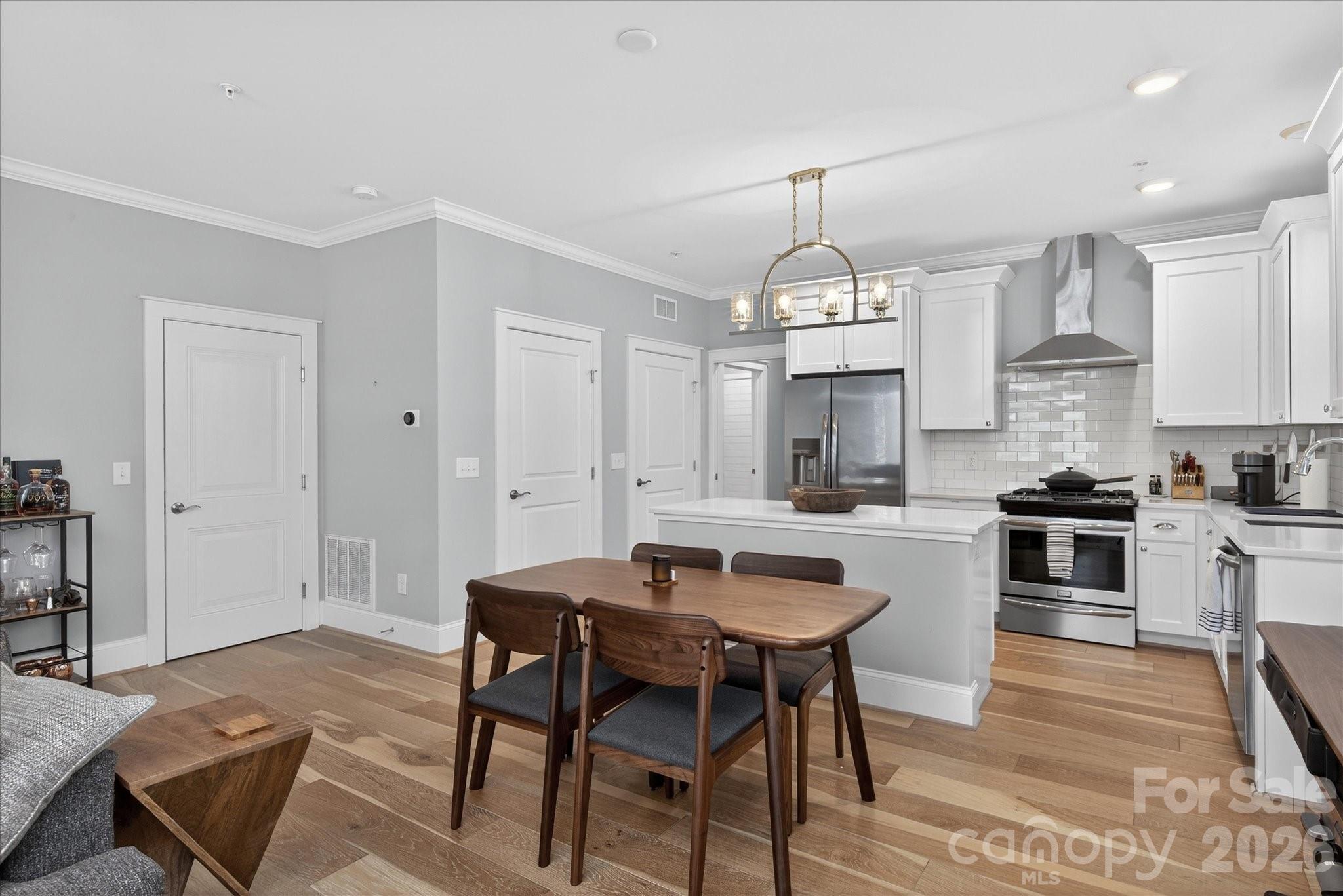 2151 McClintock Road Charlotte, NC 28205 - Photo 10 of 29