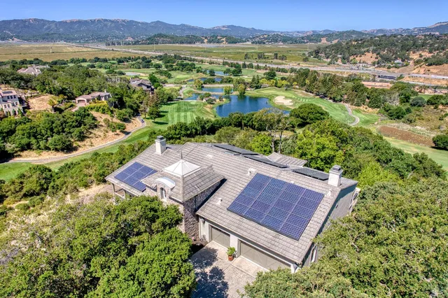 $2,599,000 | 51 Stonetree Lane, Novato, CA 94945