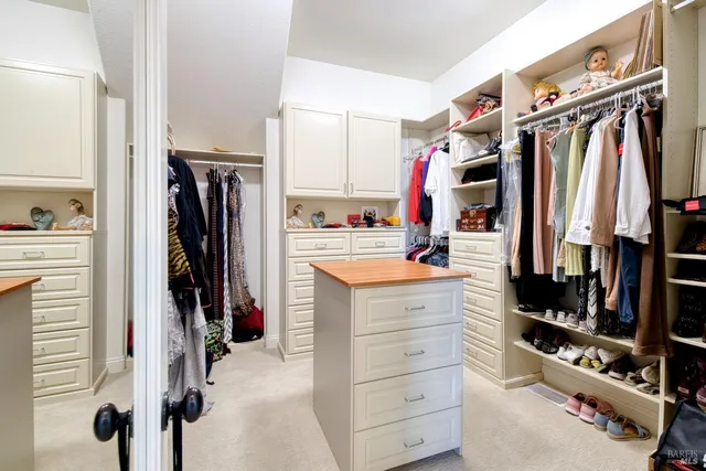 $2,599,000 | 51 Stonetree Lane, Novato, CA 94945