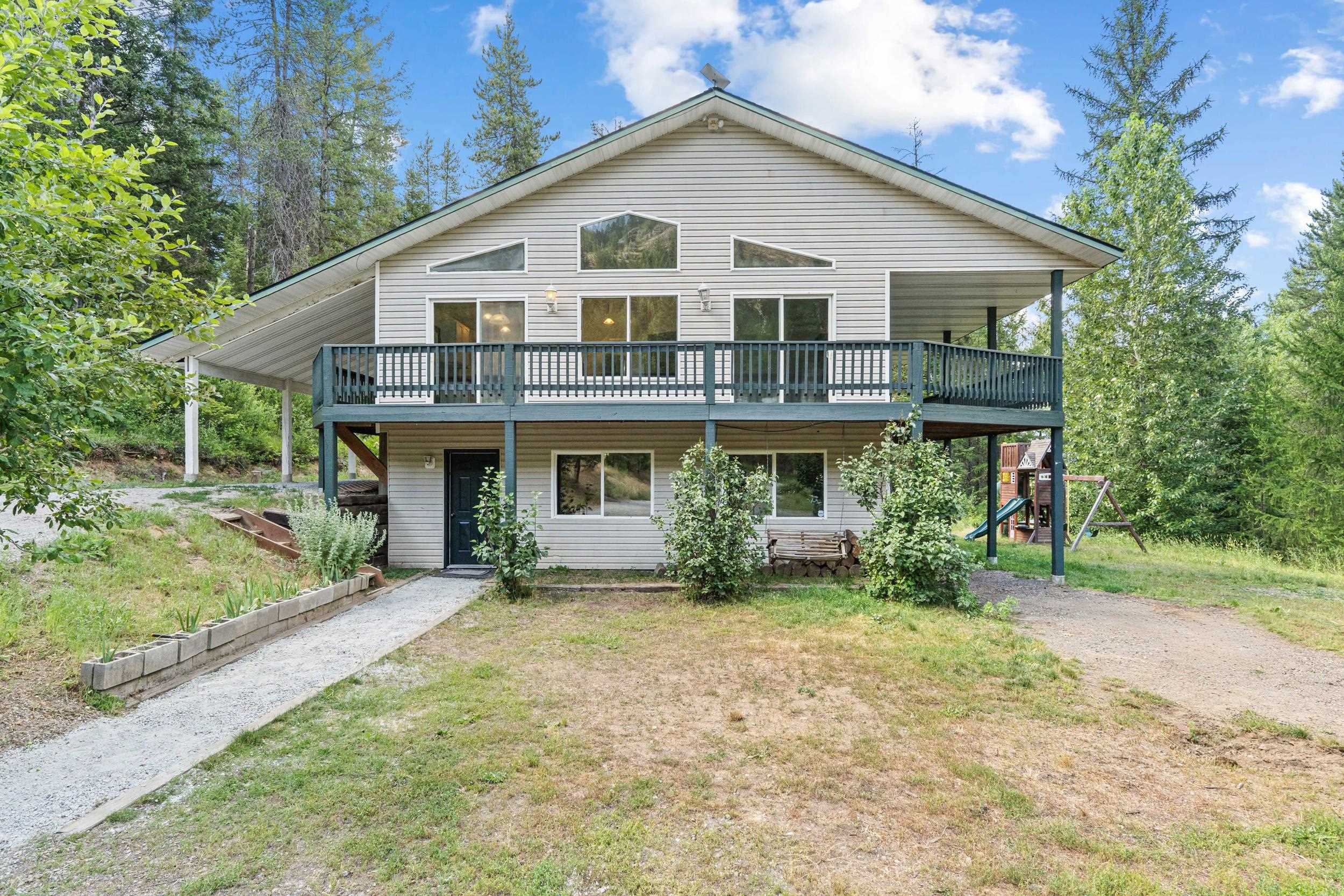 292 Saddle Mountain Road Newport, WA 99156 - Photo 1 of 50