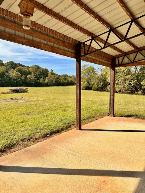 3242 Whitesell Road Culleoka, TN 38451 - Photo 3 of 17 a view of an ocean and a mountain