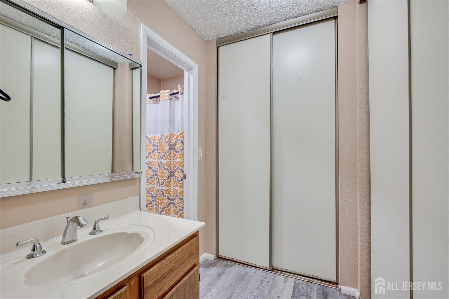 813 A Deal Road Monroe Township, NJ 08831 - Photo 17 of 27