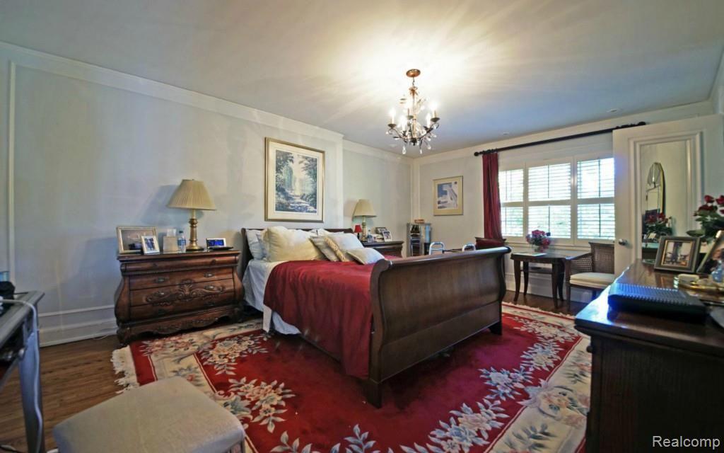 282 Rivard Boulevard Grosse Pointe, MI 48230 - Photo 11 of 22 8-photo-web-1680x1050-188249.jpg