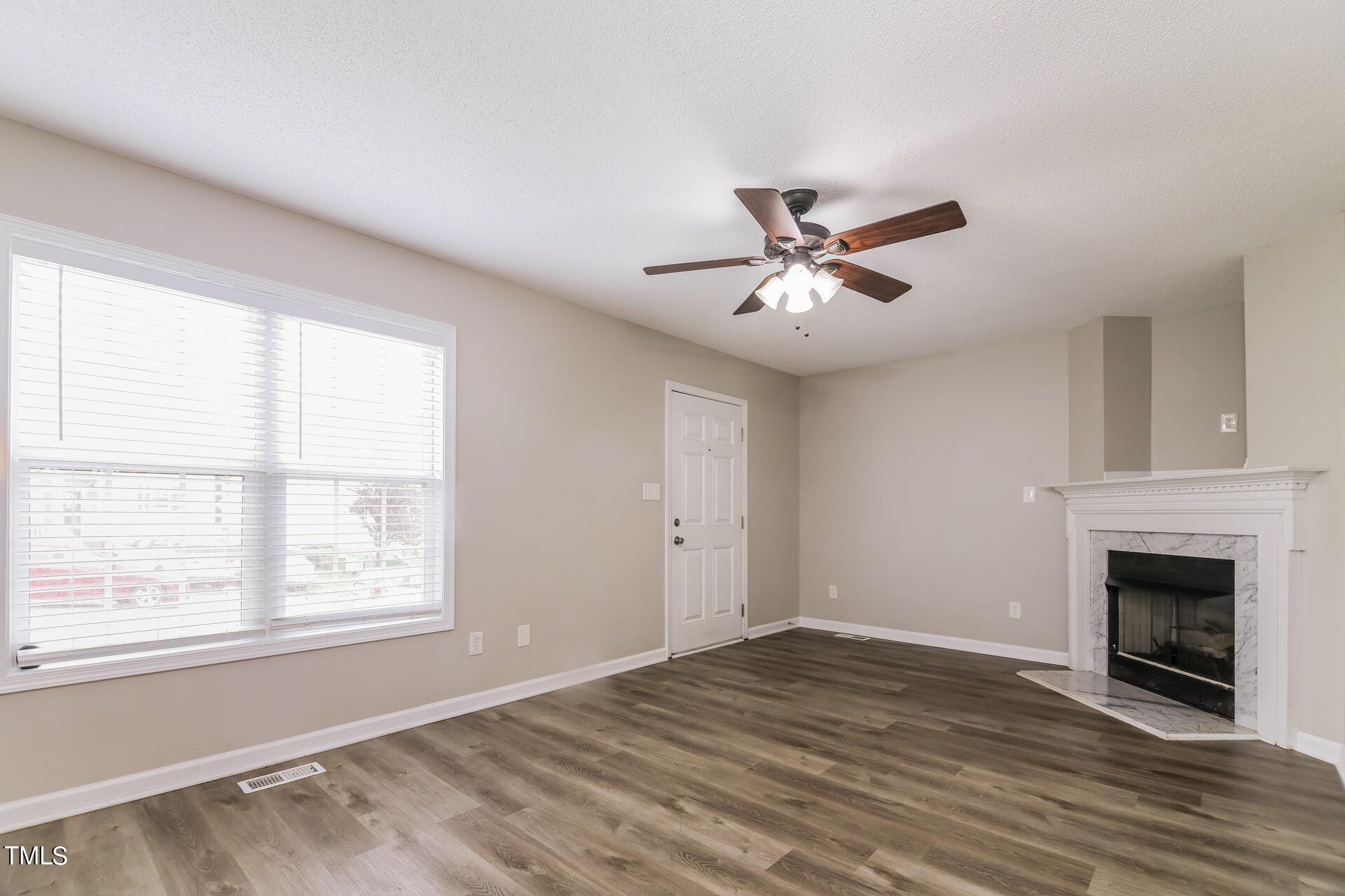 4404 Windsock Lane Raleigh, NC 27616 - Photo 2 of 15 004-photo-living-room-13707977