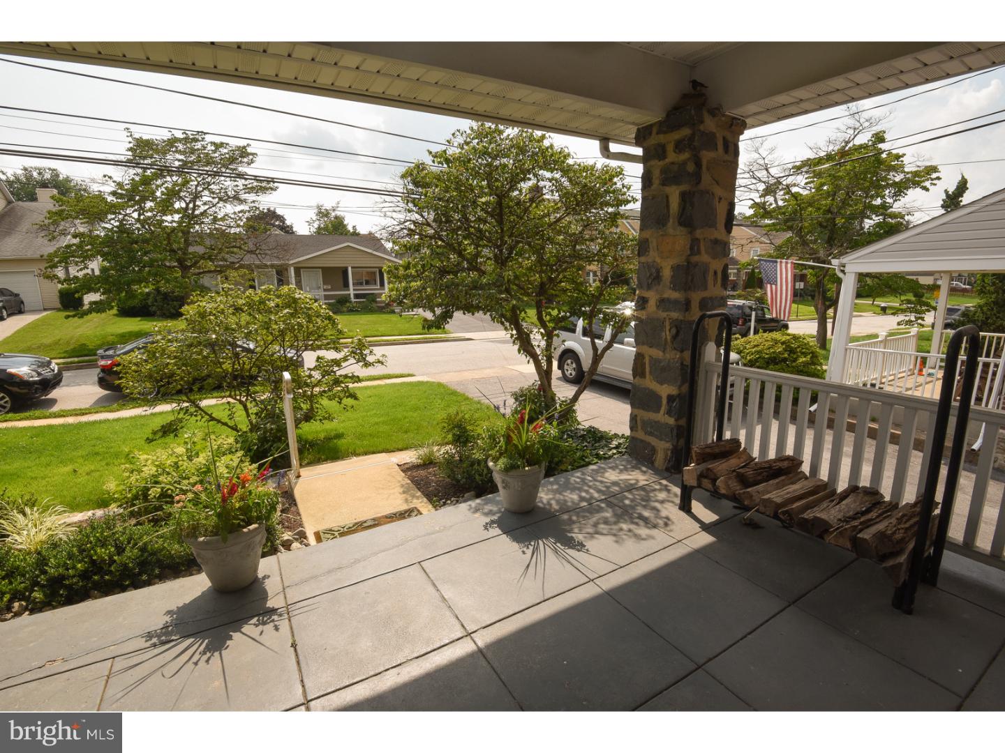 149 Upland Road Havertown, PA 19083 - Photo 4 of 23