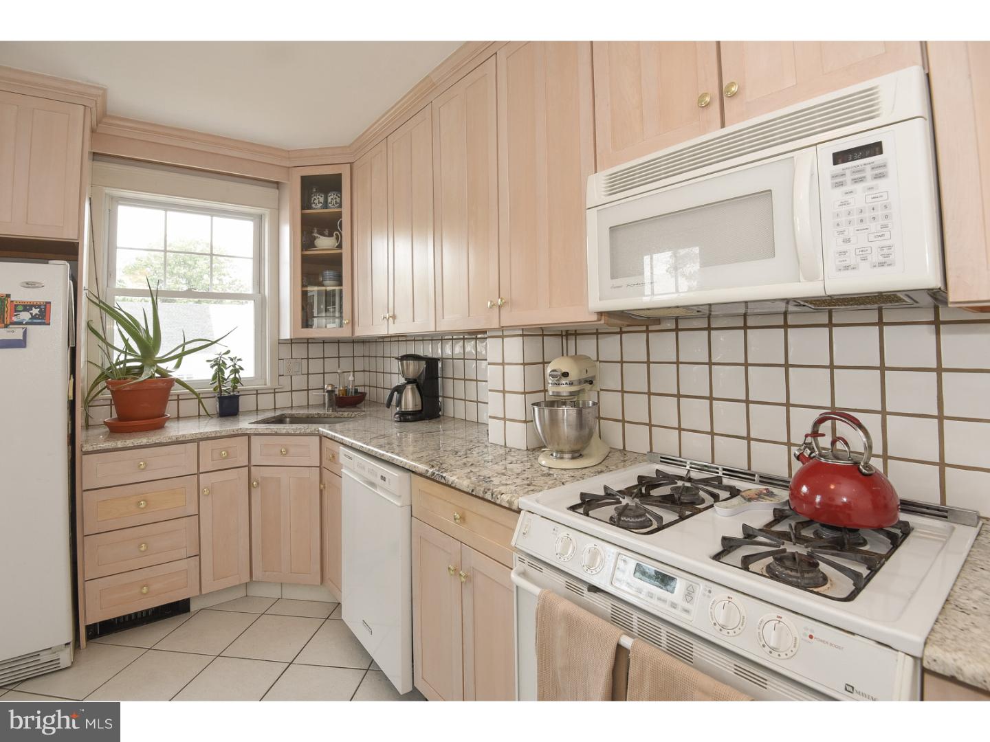 149 Upland Road Havertown, PA 19083 - Photo 9 of 23