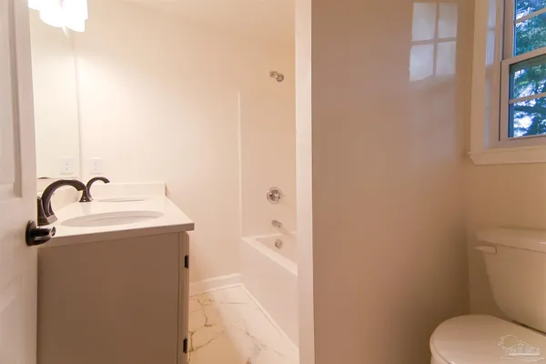 $329,899 | 5403 Hollow Oak Lane, Pace, FL 32571