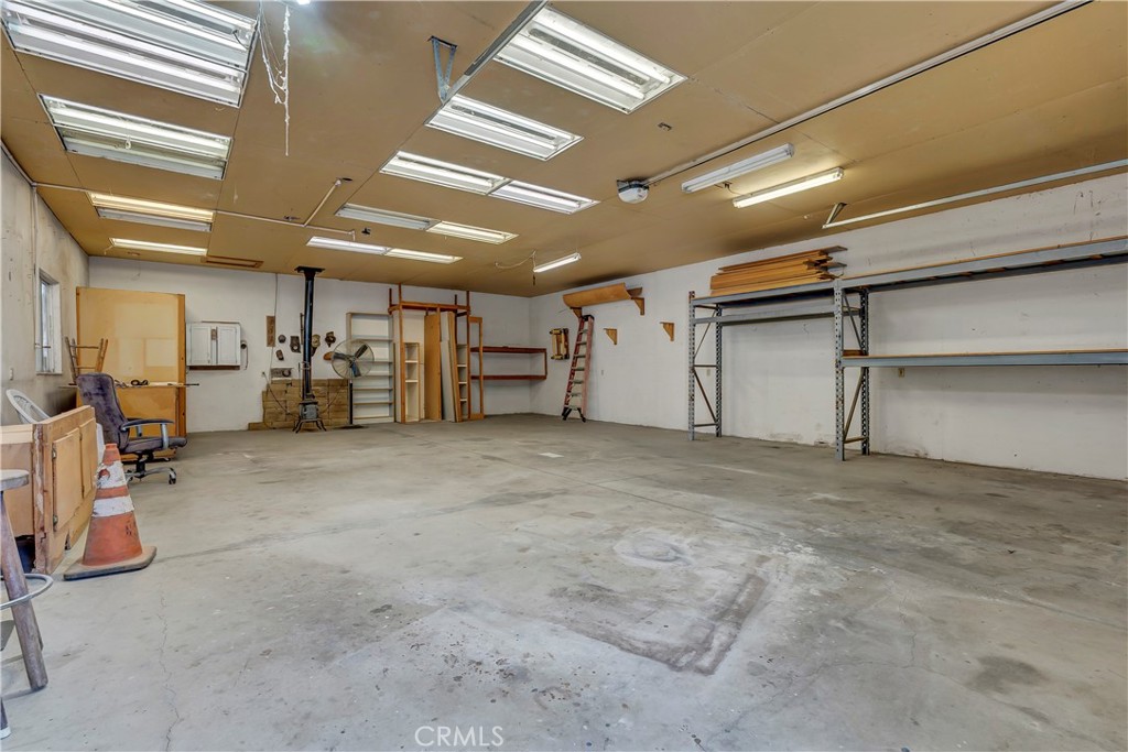 18002 Road 320 Springville, CA 93265 - Photo 6 of 56 a view of a room with gym equipment