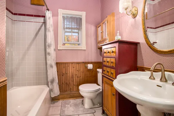 $450,000 | 404 North Webster Street, Augusta, MI 49012