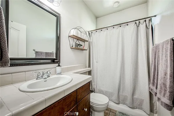 $409,000 | 3683 West Black Walnut Lane, Fresno, CA 93711