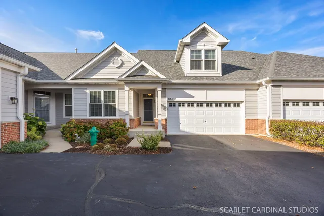 $445,999 | 869 Cambridge Drive, Batavia, IL 60510