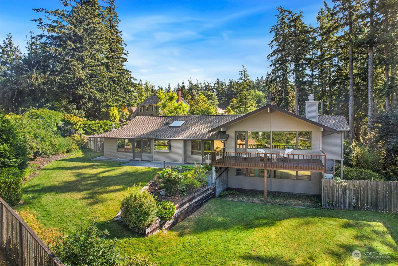 410 Fieldston Road Bellingham, WA 98225 - Photo 3 of 9 a front view of a house with a yard