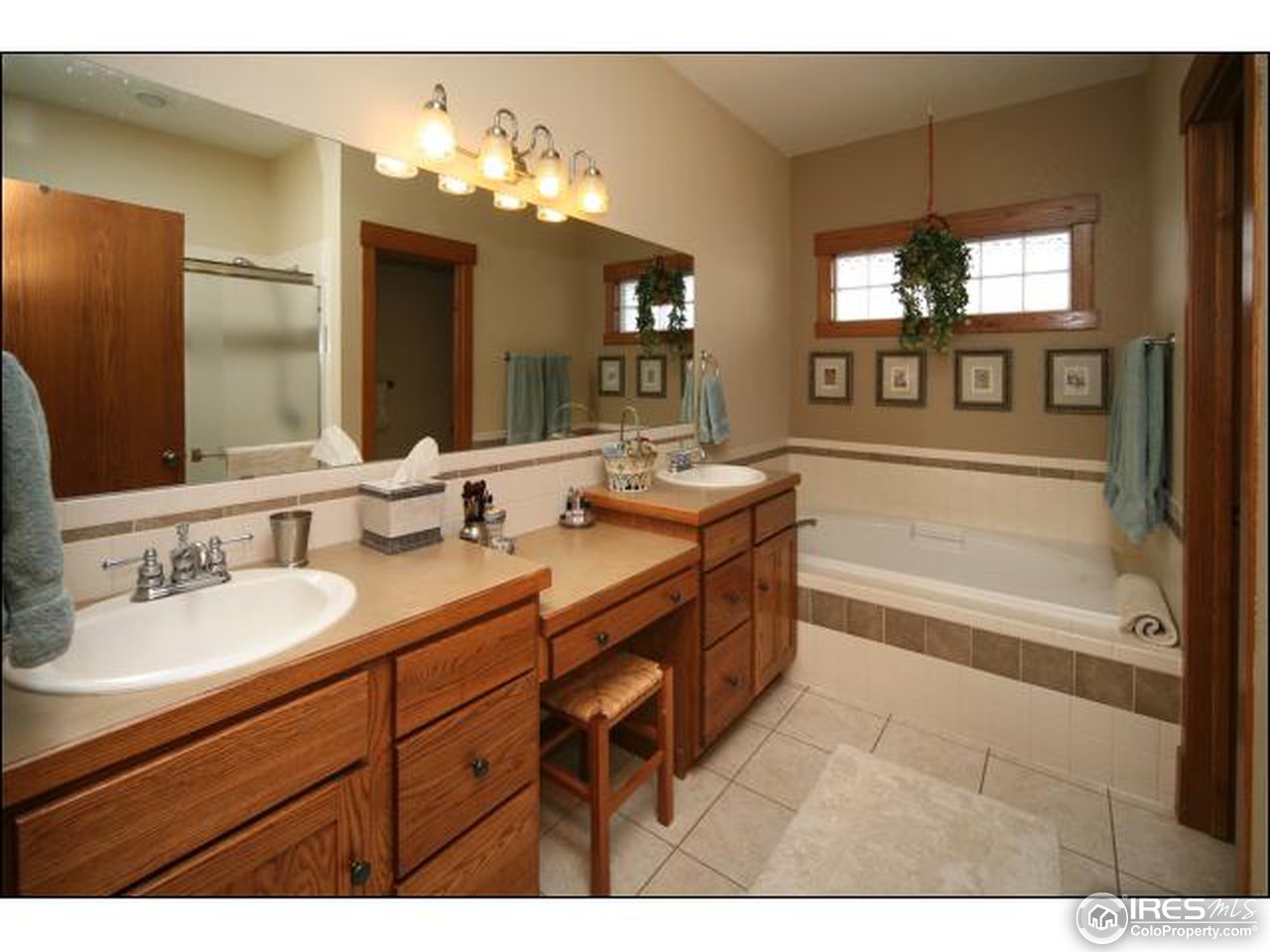 4238 Rolling Gate Road Fort Collins, CO 80526 - Photo 8 of 18 Gallery Image 8