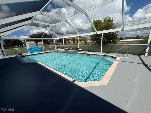 $2,500 | 1109 Southwest 47th Terrace, Cape Coral, FL 33914