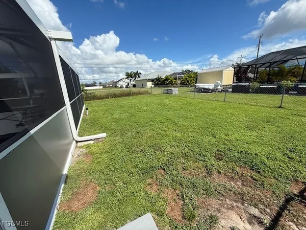 $2,500 | 1109 Southwest 47th Terrace, Cape Coral, FL 33914