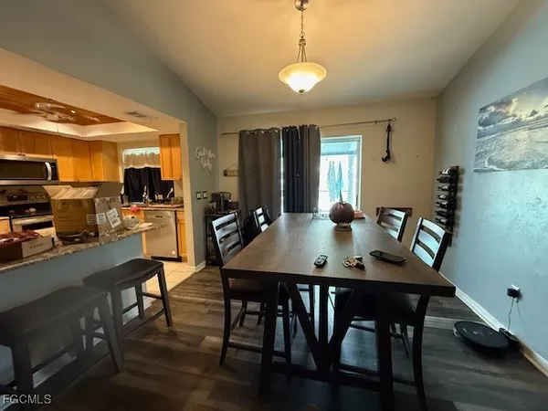 $2,500 | 1109 Southwest 47th Terrace, Cape Coral, FL 33914