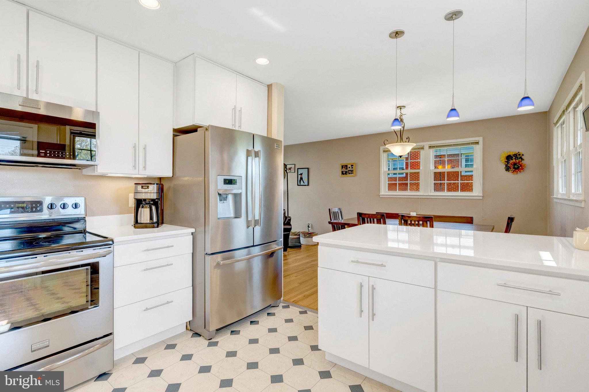 5230 Oldcastle Lane Springfield, VA 22151 - Photo 11 of 63