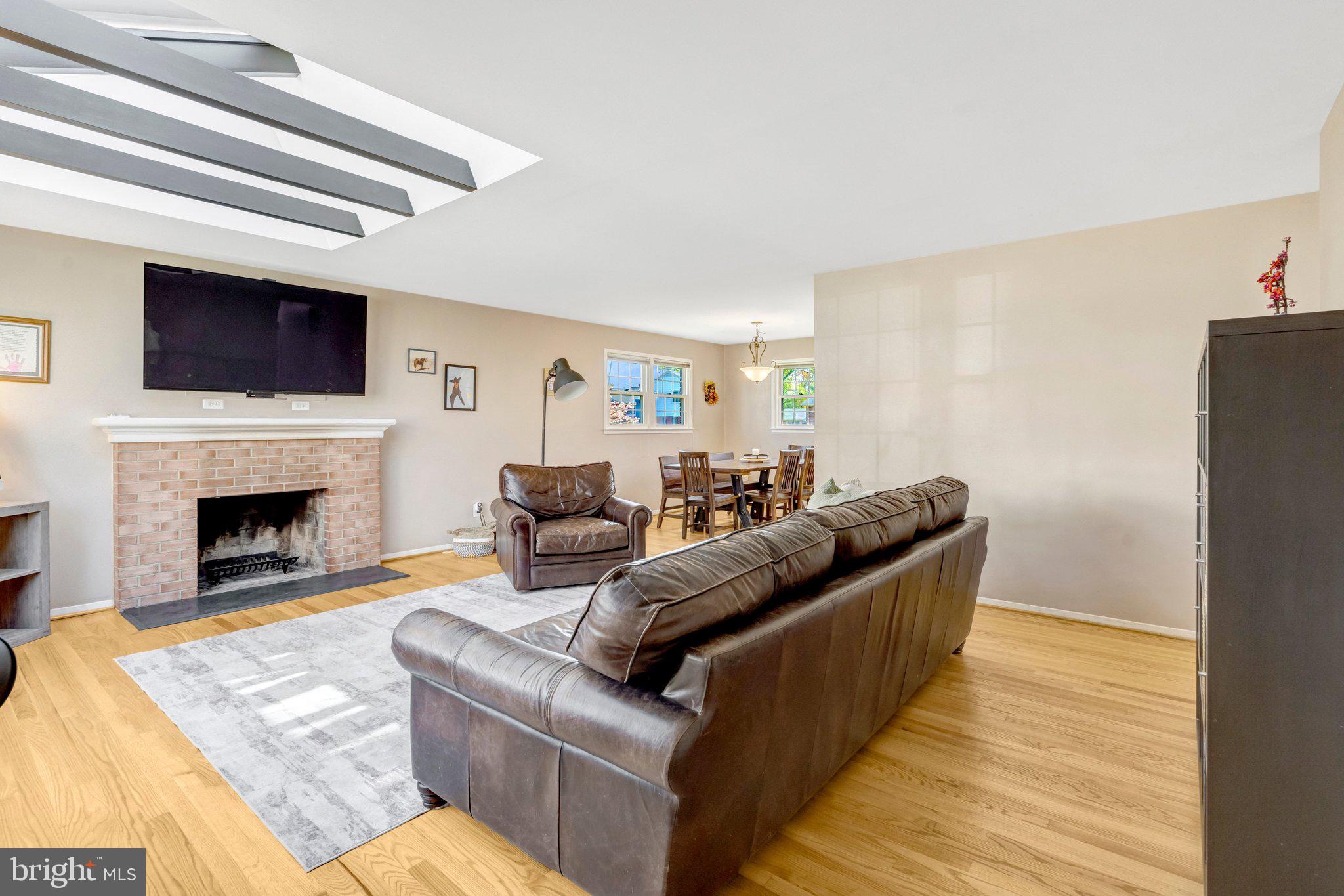 5230 Oldcastle Lane Springfield, VA 22151 - Photo 2 of 63